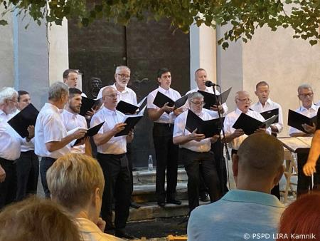 Poletni koncert Prvega slovenskega pevskega društva LIRA Kamnik  (2)